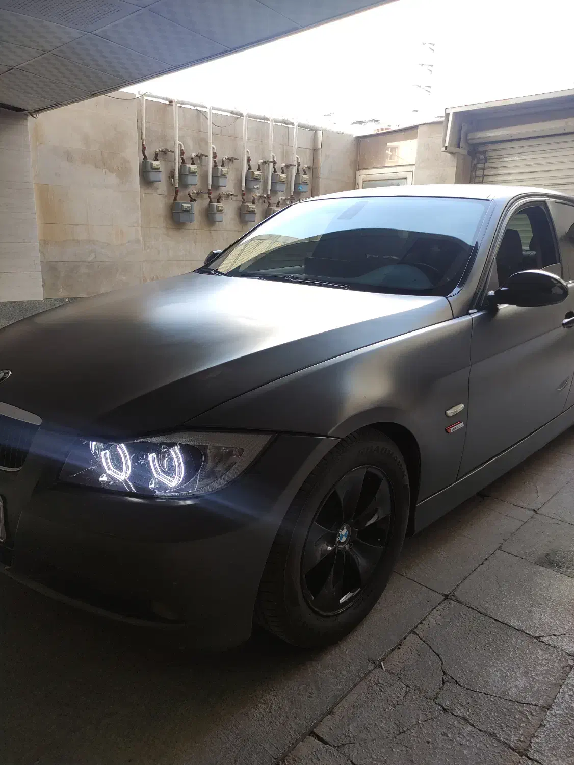 ب ام و سری 3 سدان 320i - 2008