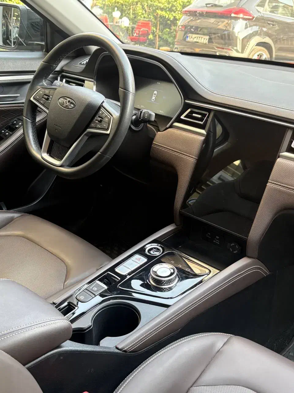 کی ام سی EJ7 ساده - 2024