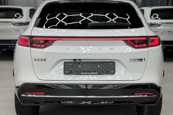 هوندا eNS1 برقی - 2023