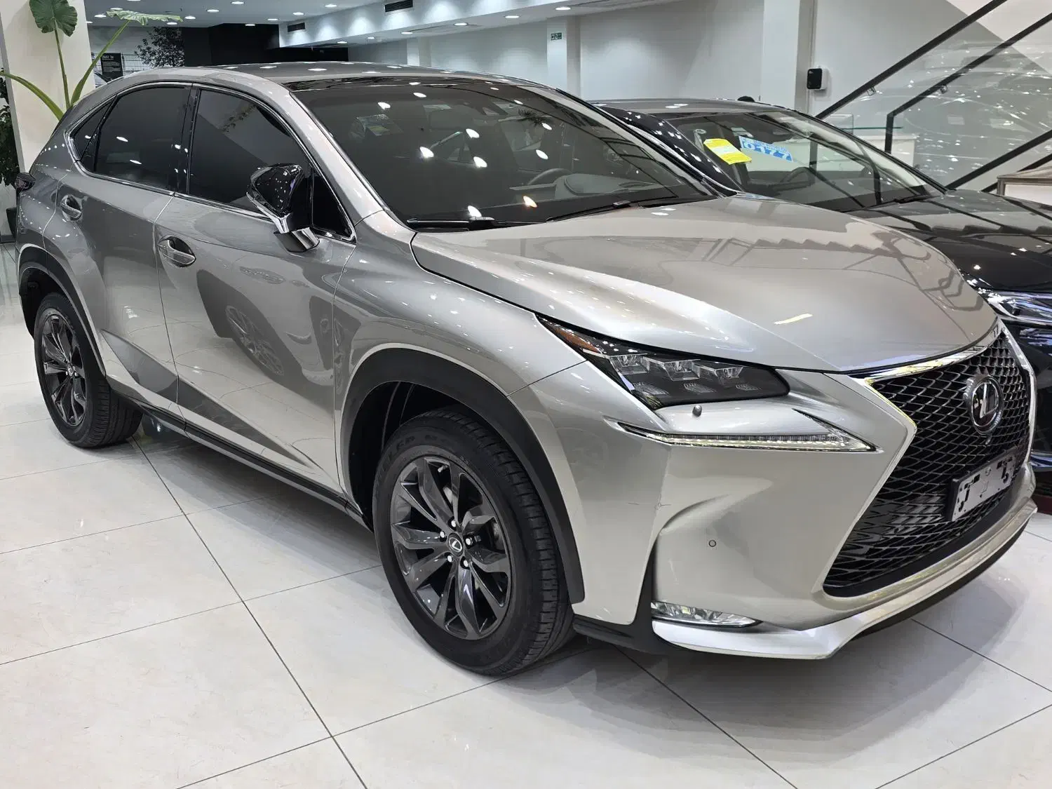 لکسوس NX 200T توربو  Fsport - 2017