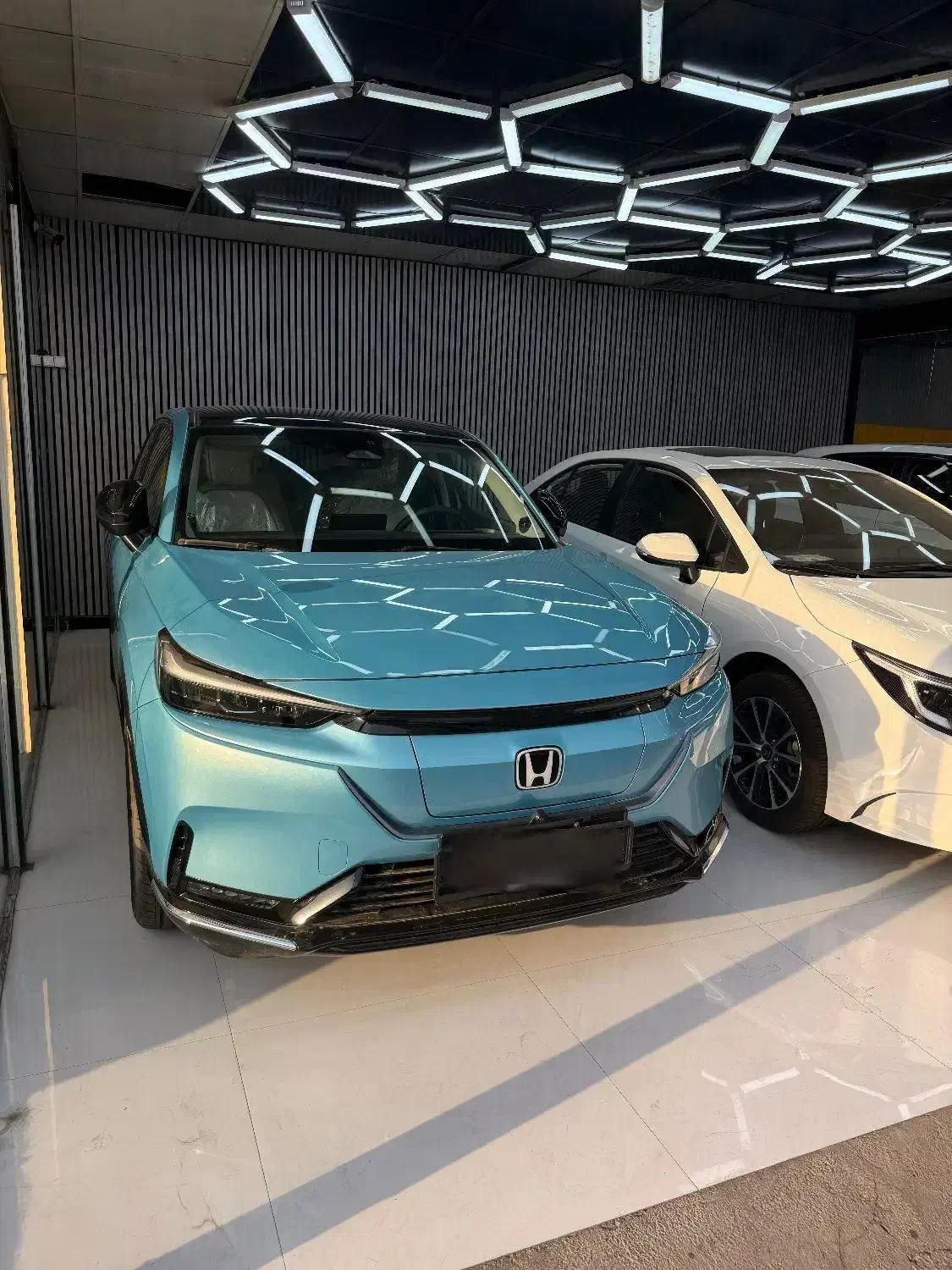 هوندا eNS1 برقی - 2023