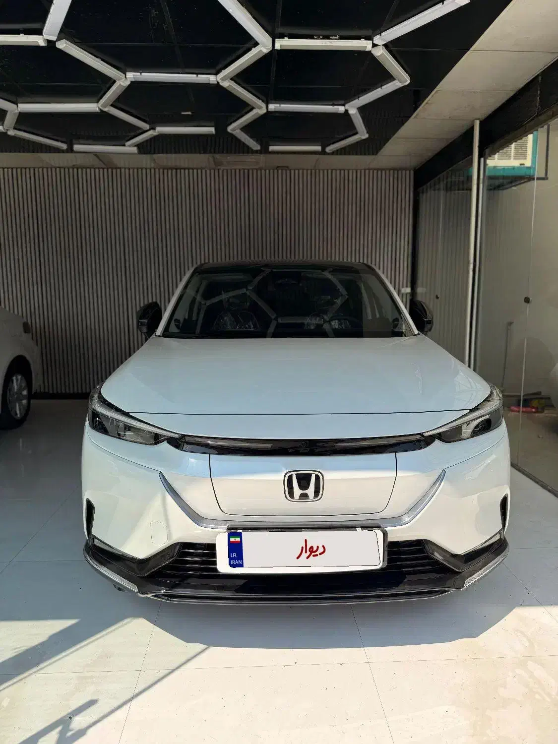 هوندا eNS1 برقی - 2023