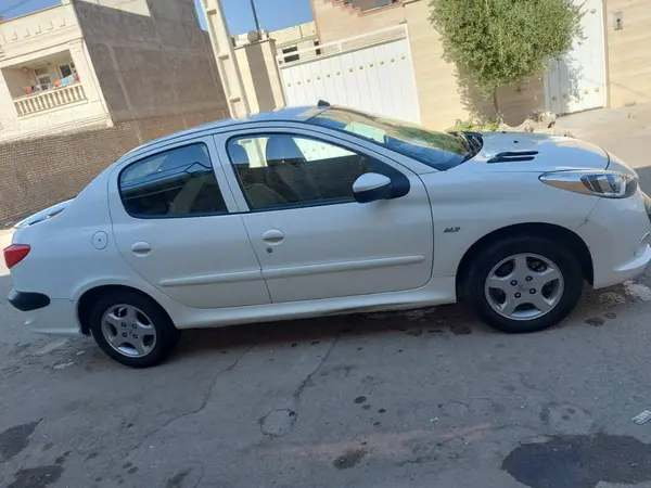 خودرو پژو، ۲۰۷ صندوق دار آگهی ann_20737367