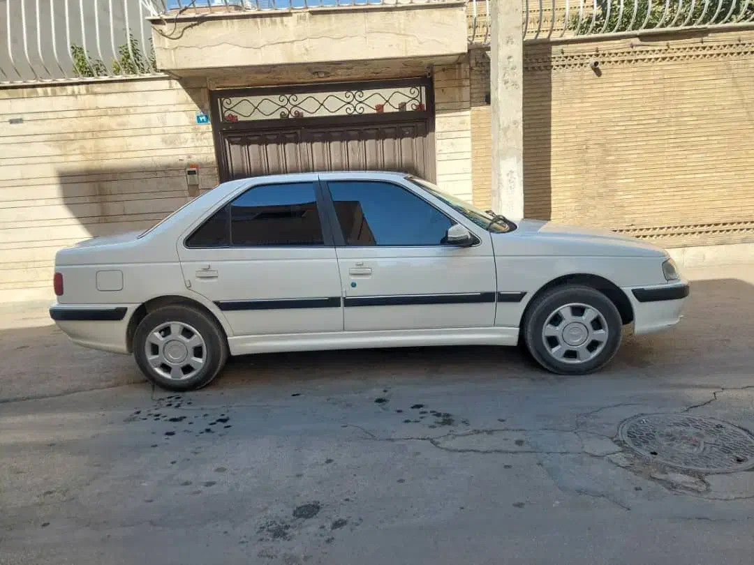 پژو پارس XU7P - 1402