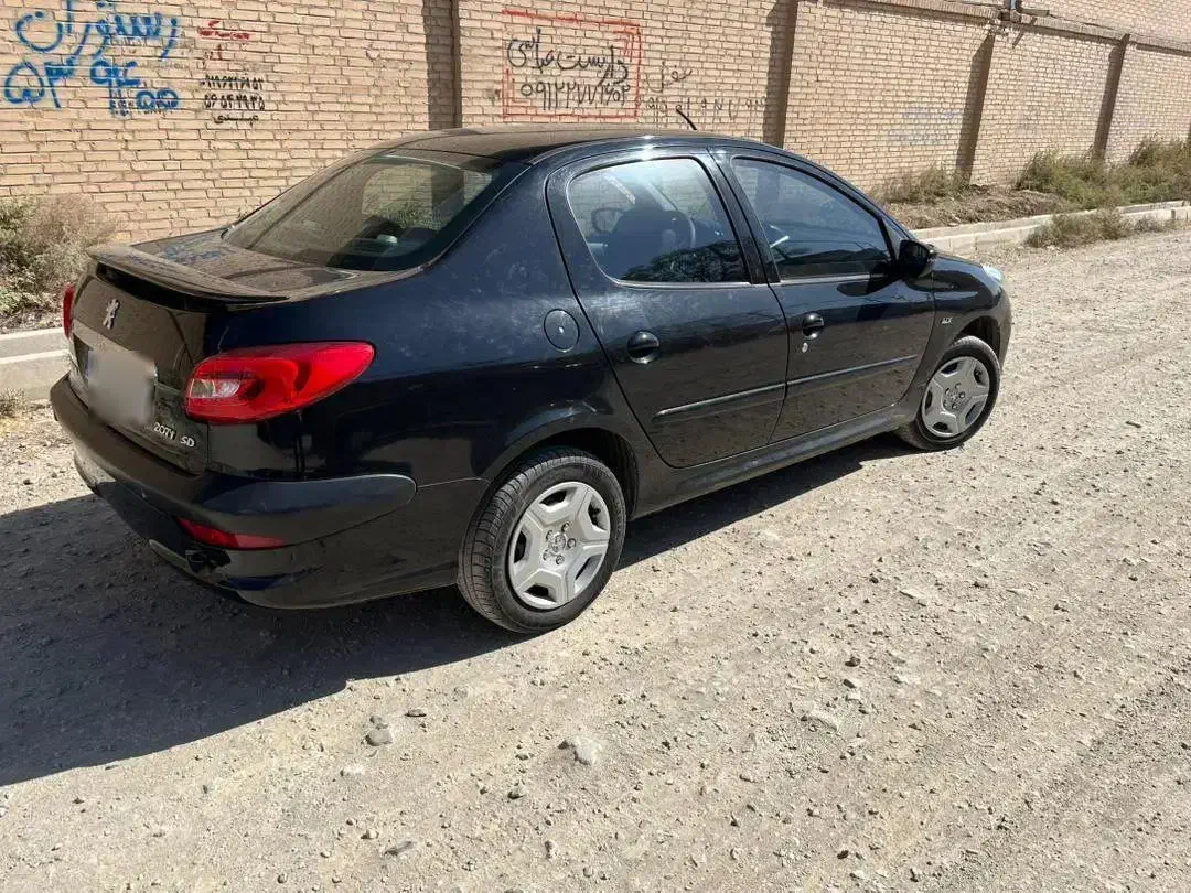 پژو ۲۰۷ صندوق دار اتوماتیک - 1398