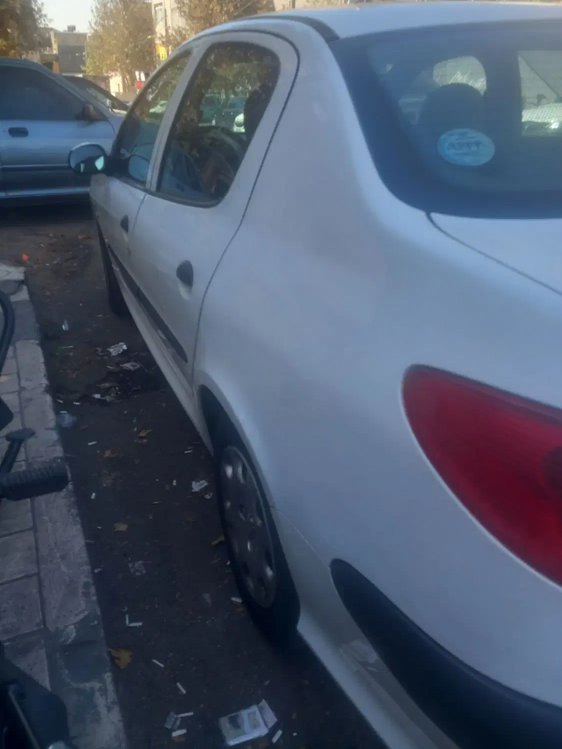 پژو ۲۰۶ صندوق دار v8 - 1397