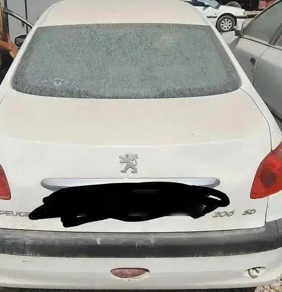 پژو ۲۰۶ صندوق دار v8 - 1393