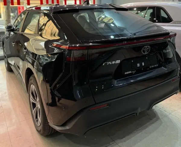 تویوتا bZ4X FWD مکس - 2025