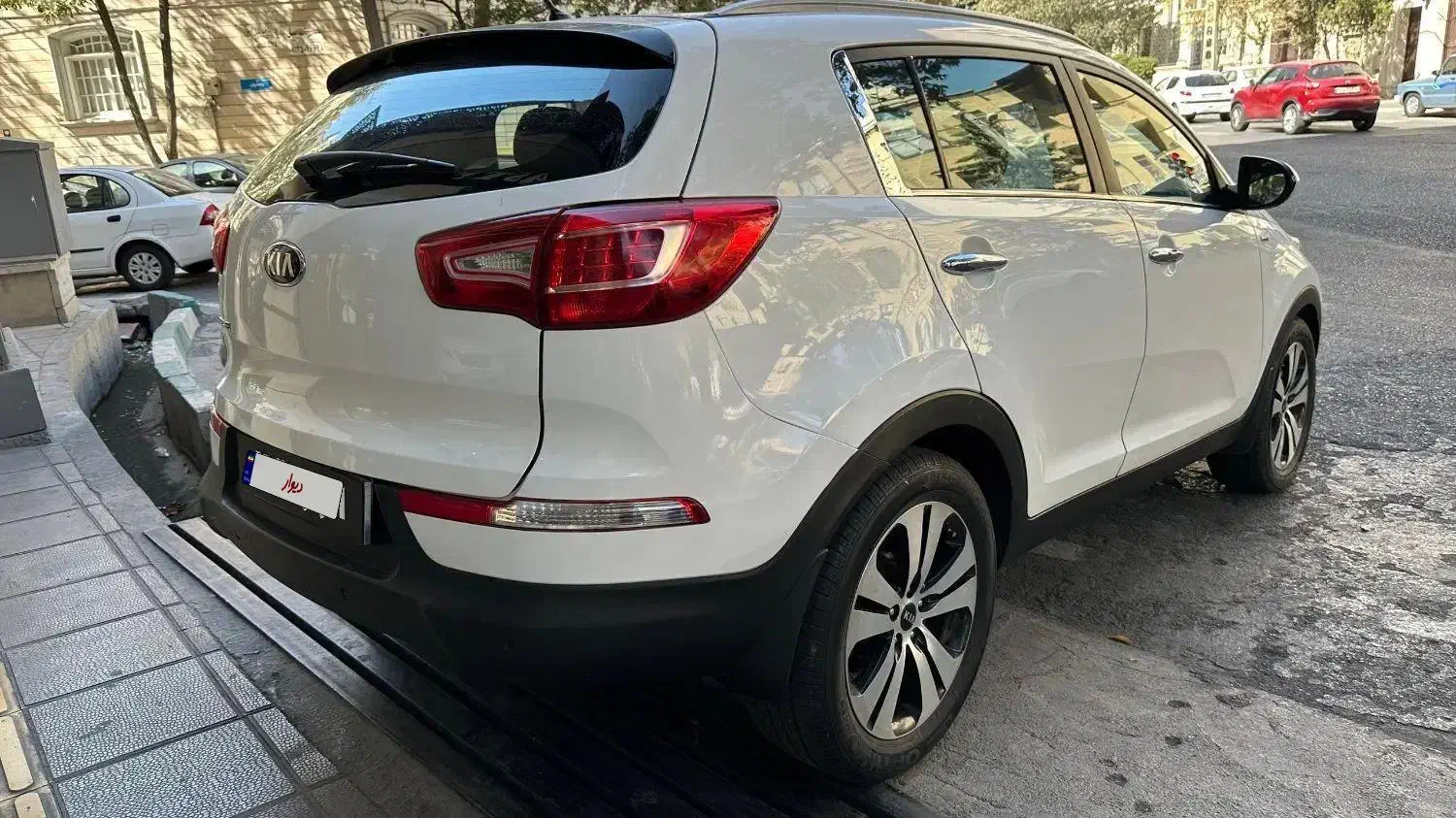 کیا اسپورتیج 4 سیلندر فول 2400cc - 2013