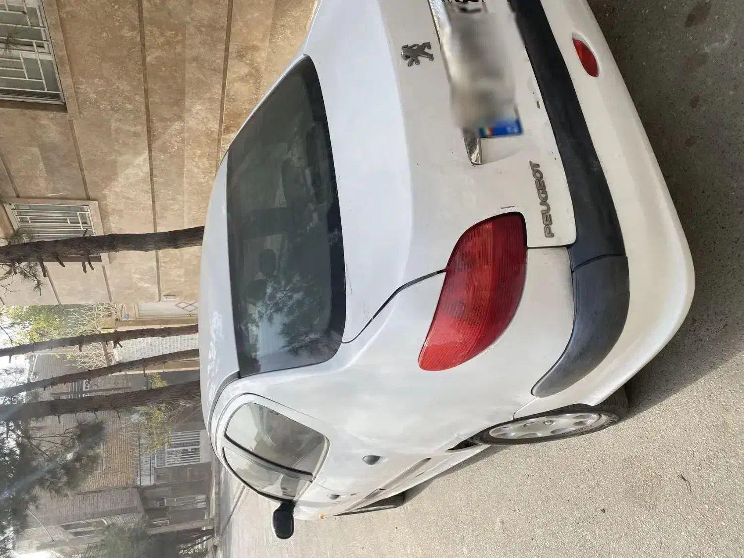 پژو ۲۰۶ صندوق دار v8 - 1390