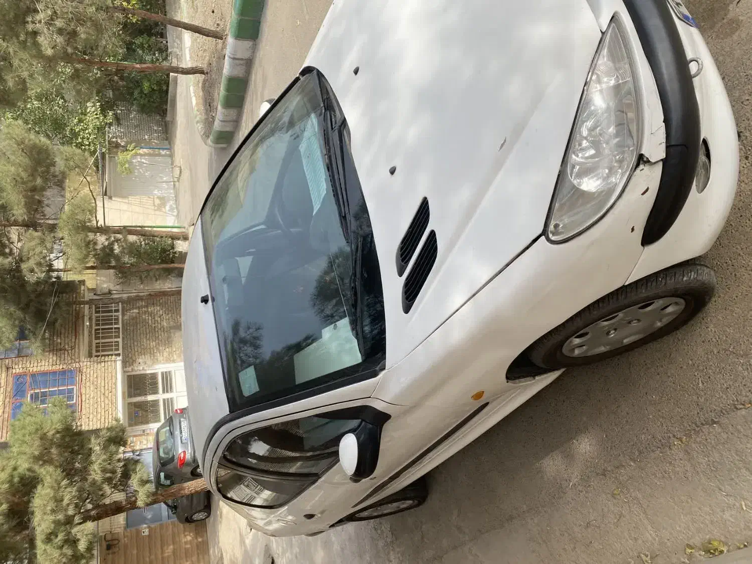 پژو ۲۰۶ صندوق دار v8 - 1390