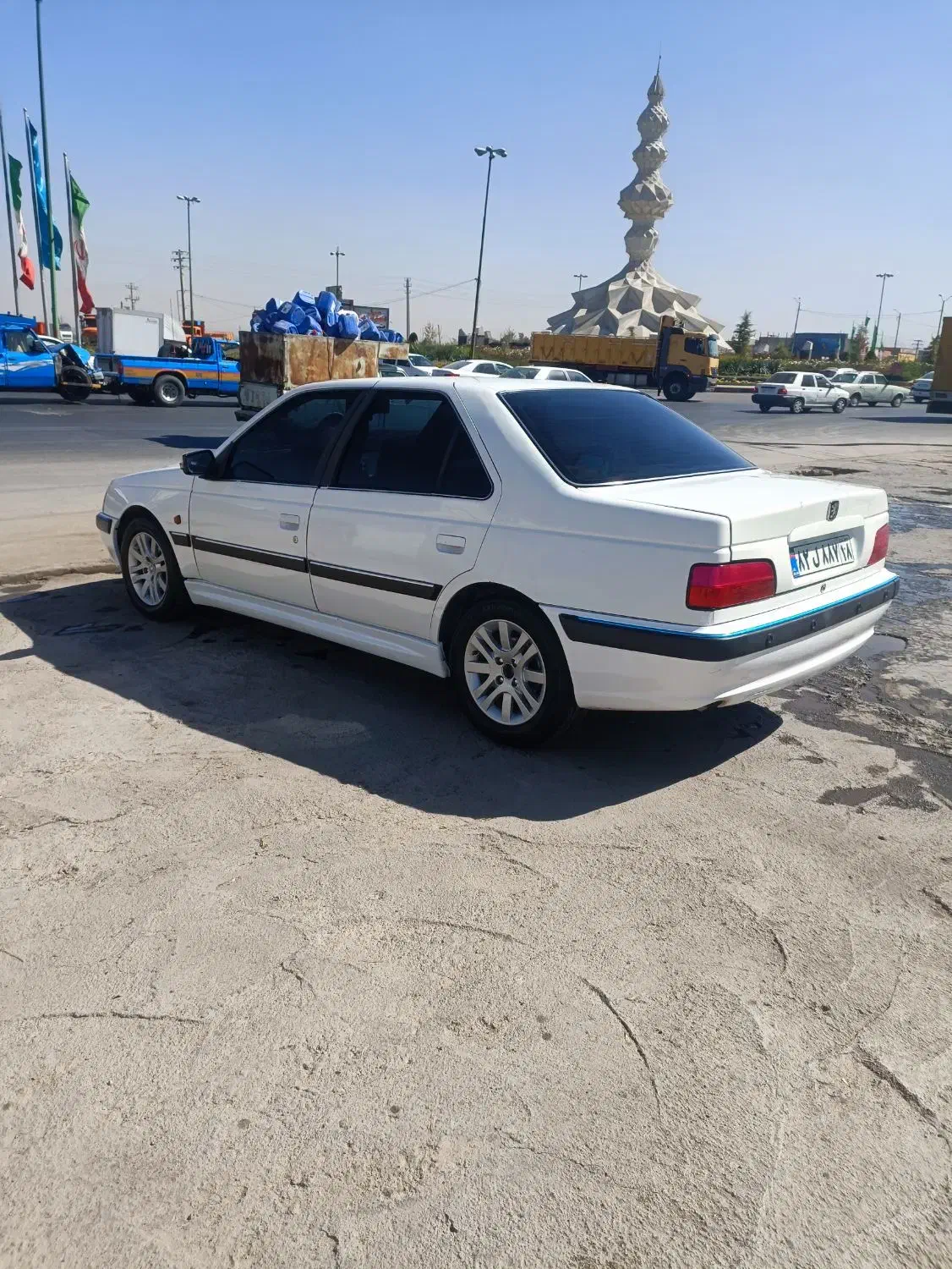 پژو پارس سال - 1394