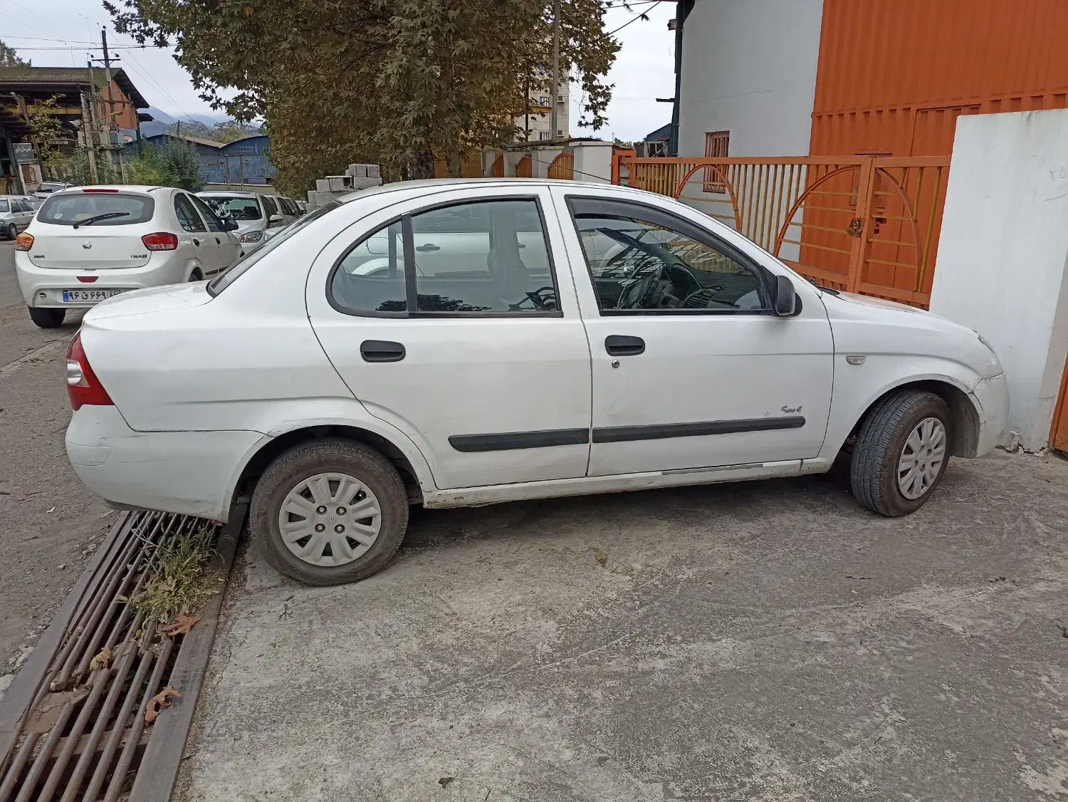 تیبا صندوق دار EX - 1392