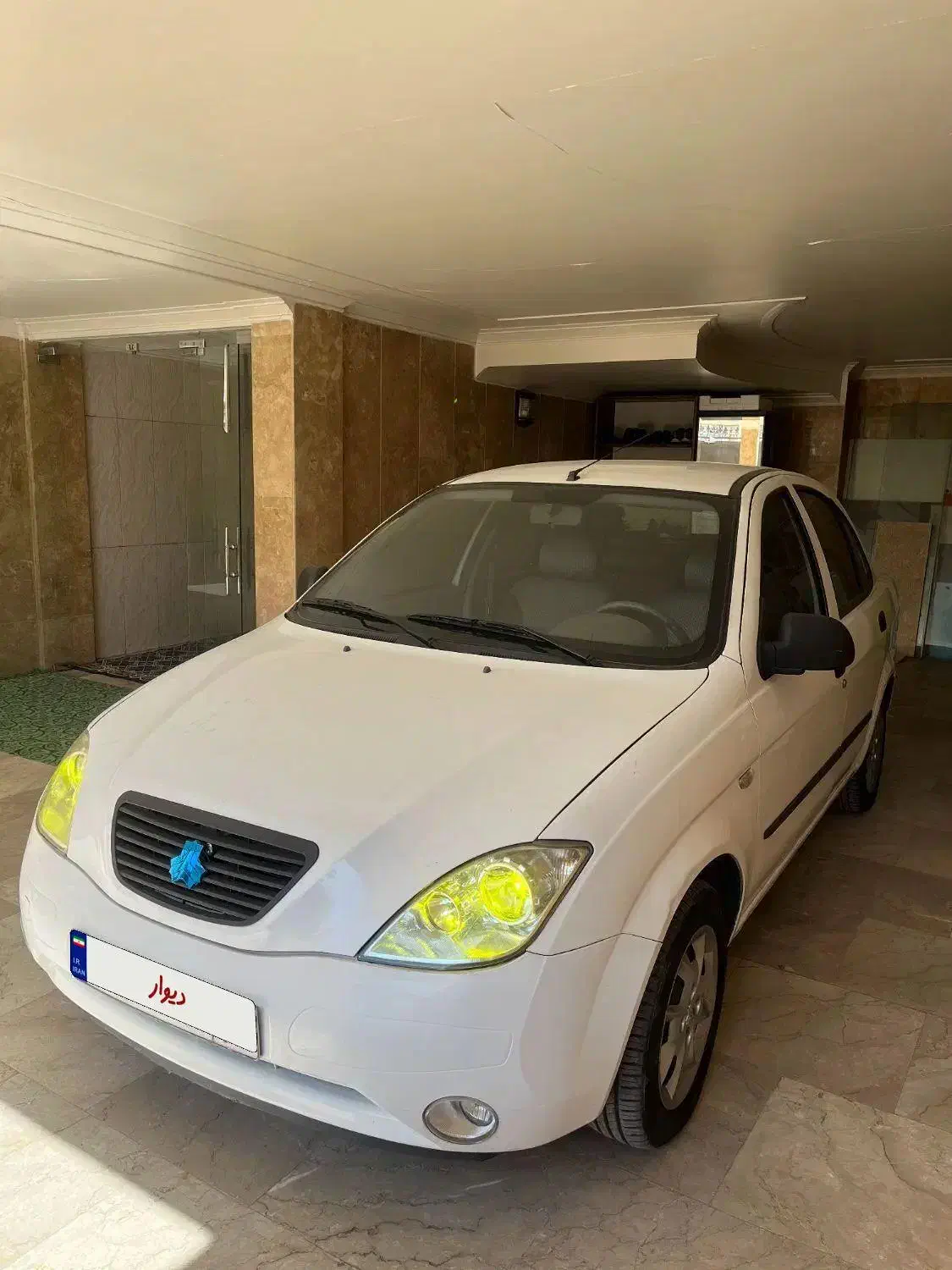 تیبا صندوق دار SX - 1400