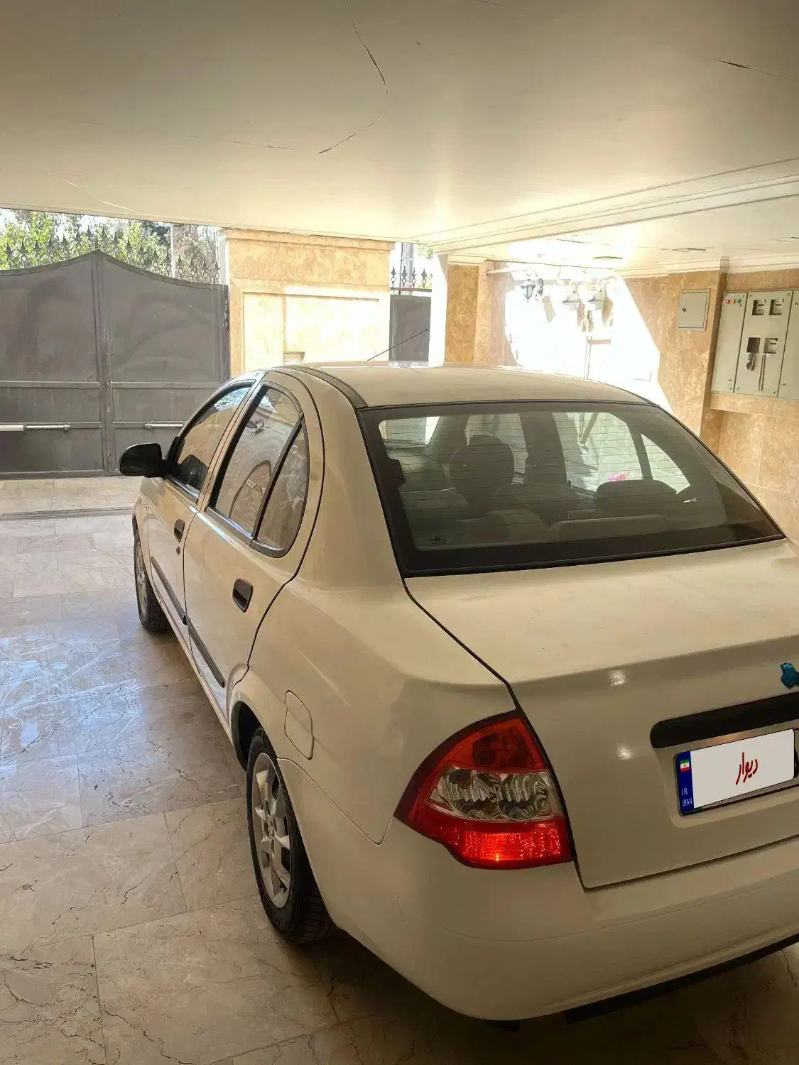 تیبا صندوق دار SX - 1400