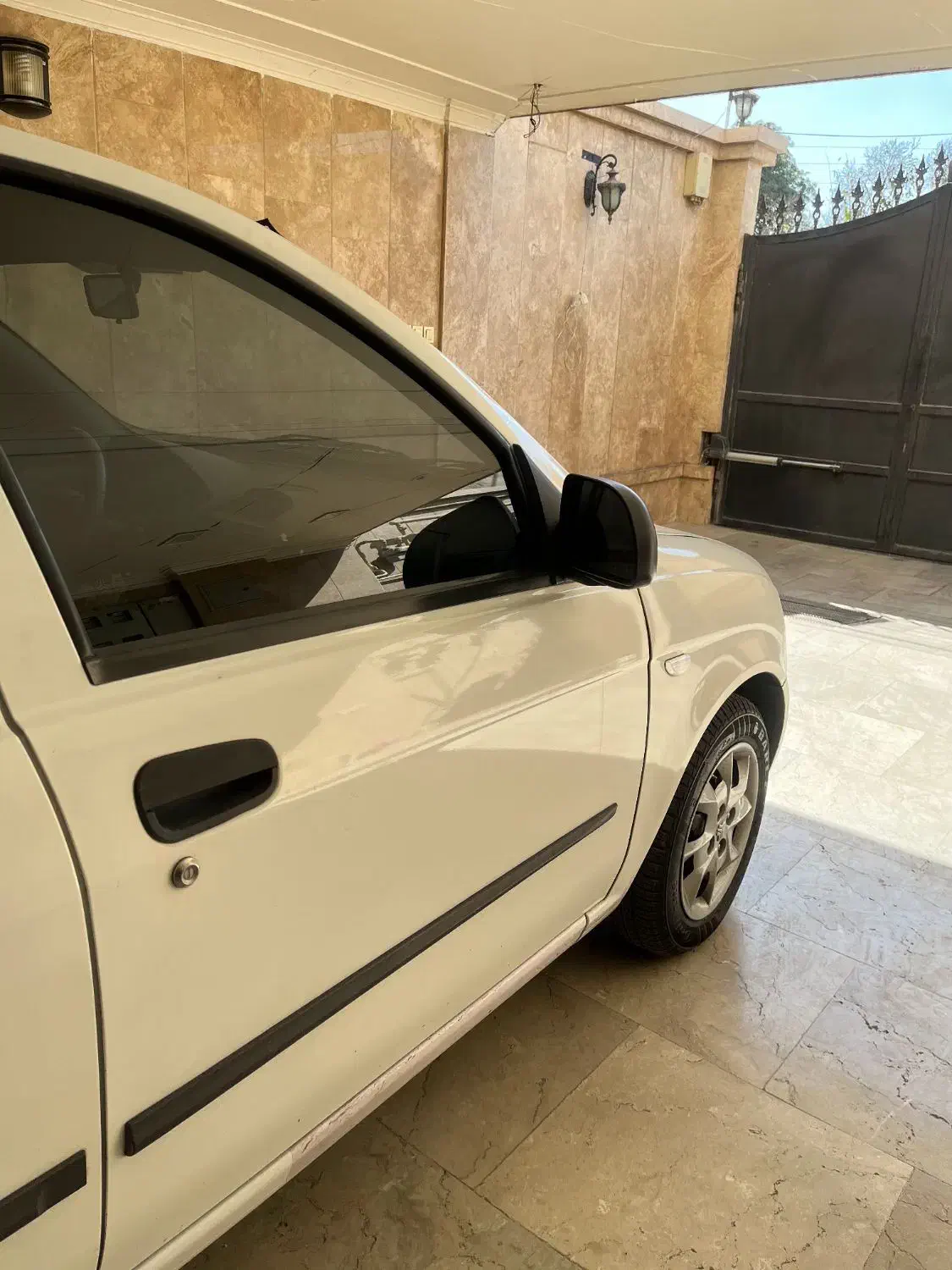 تیبا صندوق دار SX - 1400