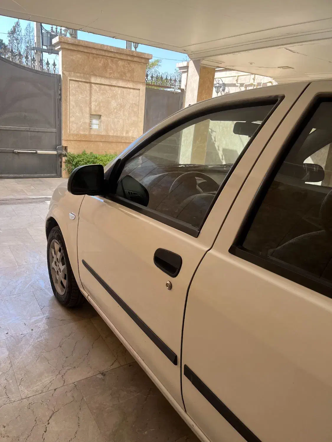 تیبا صندوق دار SX - 1400