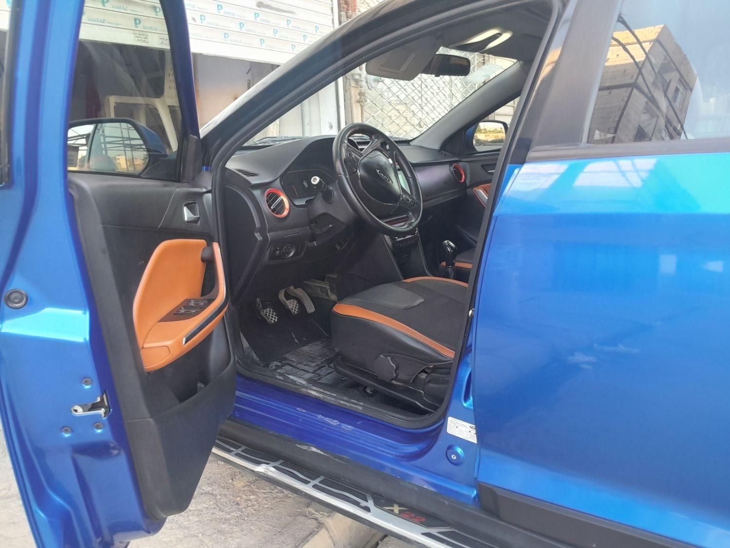 ام وی ام X22 دنده ای اسپرت لاکچری - 1400