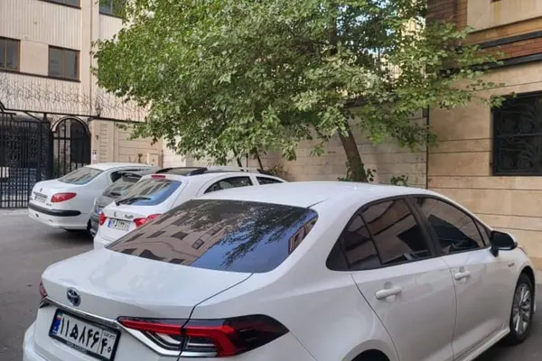 تویوتا کرولا سدان هیبرید - 2023