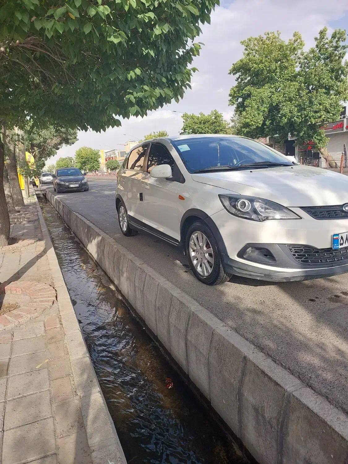 ام وی ام 315 هاچ بک اسپرت لاکچری - 1395