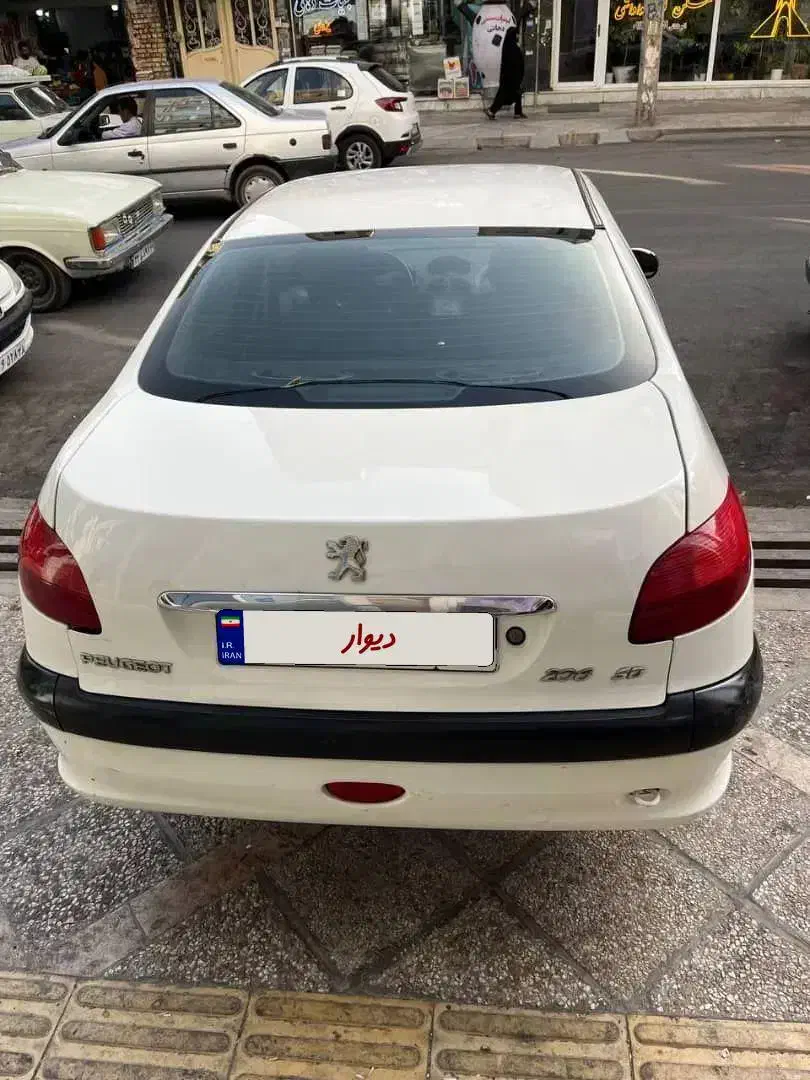 پژو ۲۰۶ صندوق دار v6 - 1389