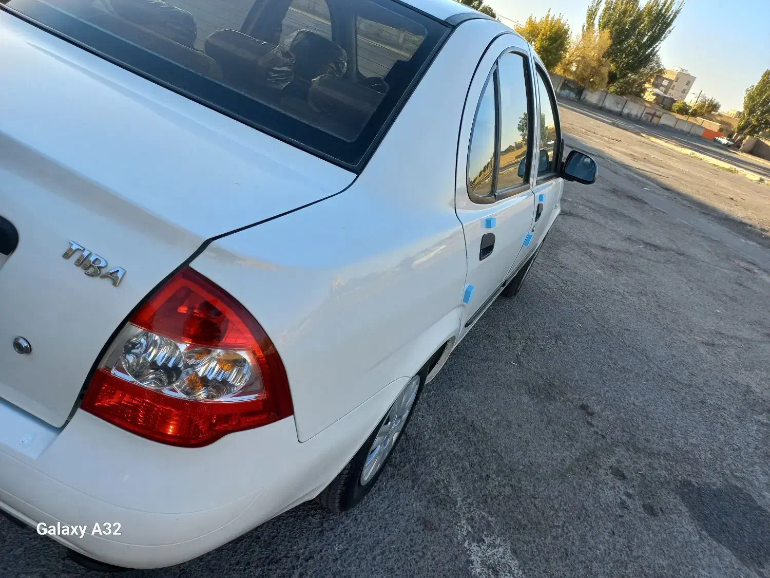 تیبا صندوق دار SX - 1400