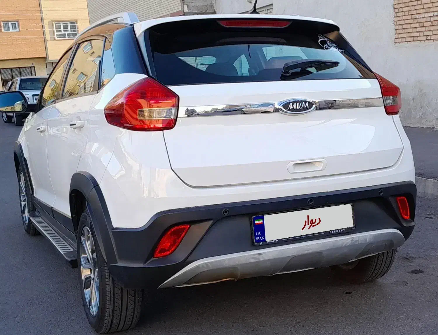ام وی ام X22 دنده‌ای لاکچری - 1397