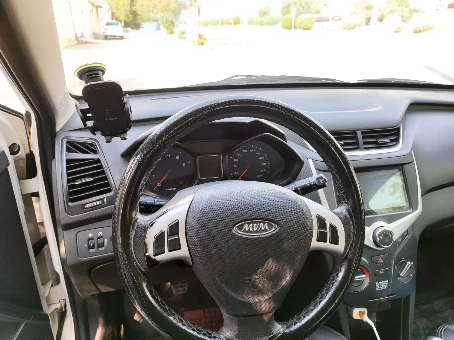 ام وی ام 315 هاچ بک اسپرت اکسلنت - 1396