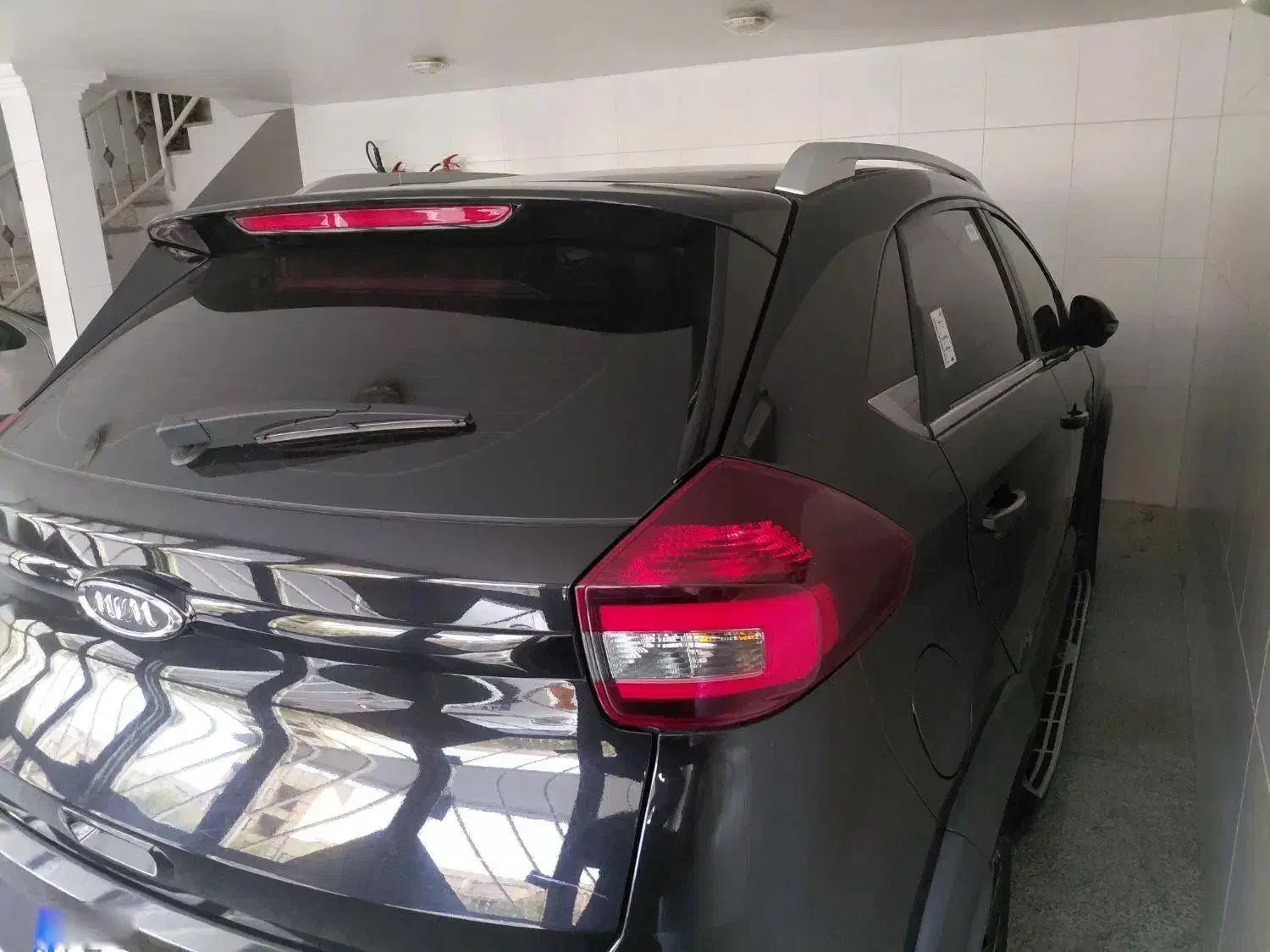 ام وی ام X22 پرو اتوماتیک IE - 1401
