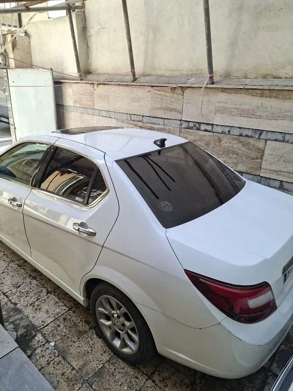 دنا پلاس توربو اتوماتیک - 1401