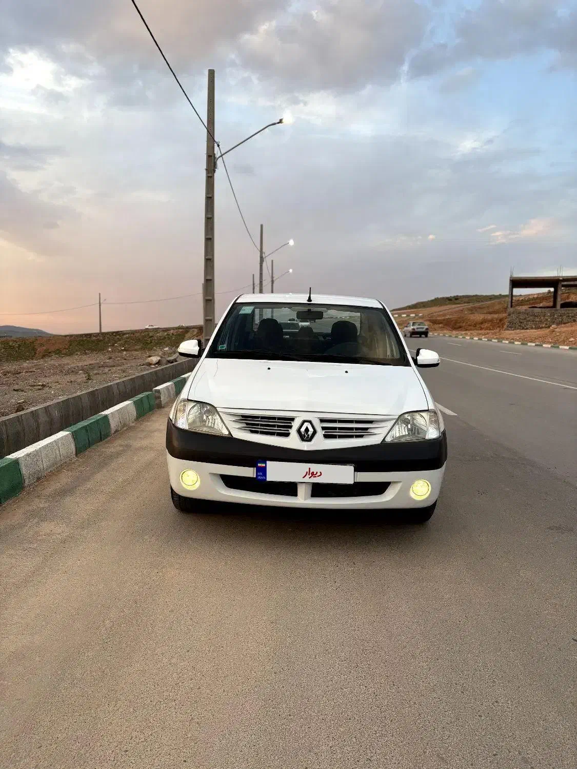 خودرو رنو، پارس تندر آگهی ann_20747519