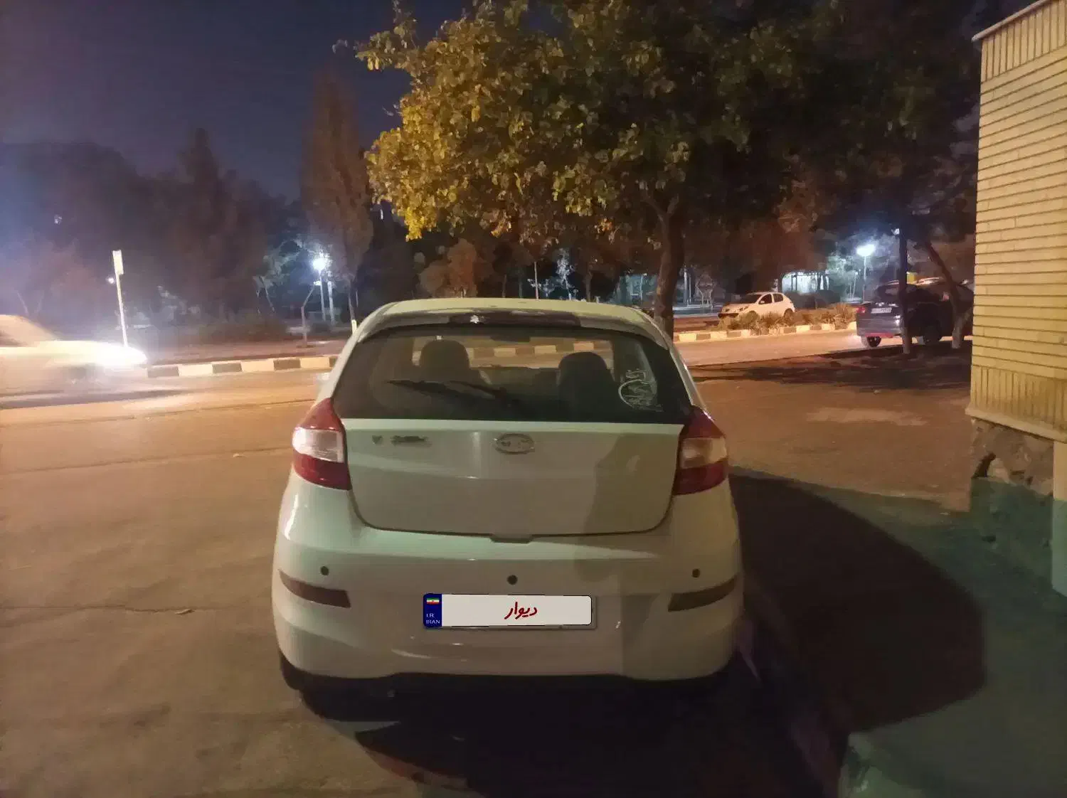 خودرو ام وی ام، 315 هاچ بک آگهی ann_20747627