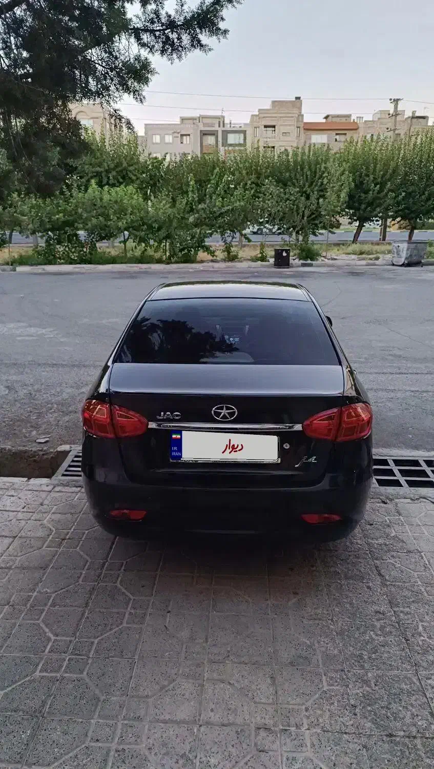 جک J4 اتوماتیک ساده - 1401
