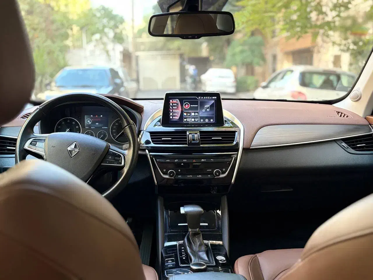 بورگوارد BX5 آلتیمیت - 2018