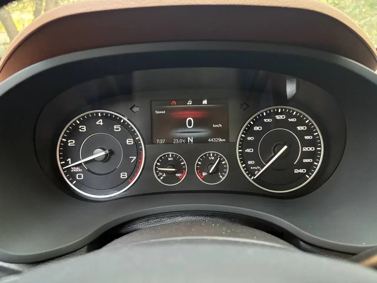 بورگوارد BX5 آلتیمیت - 2018