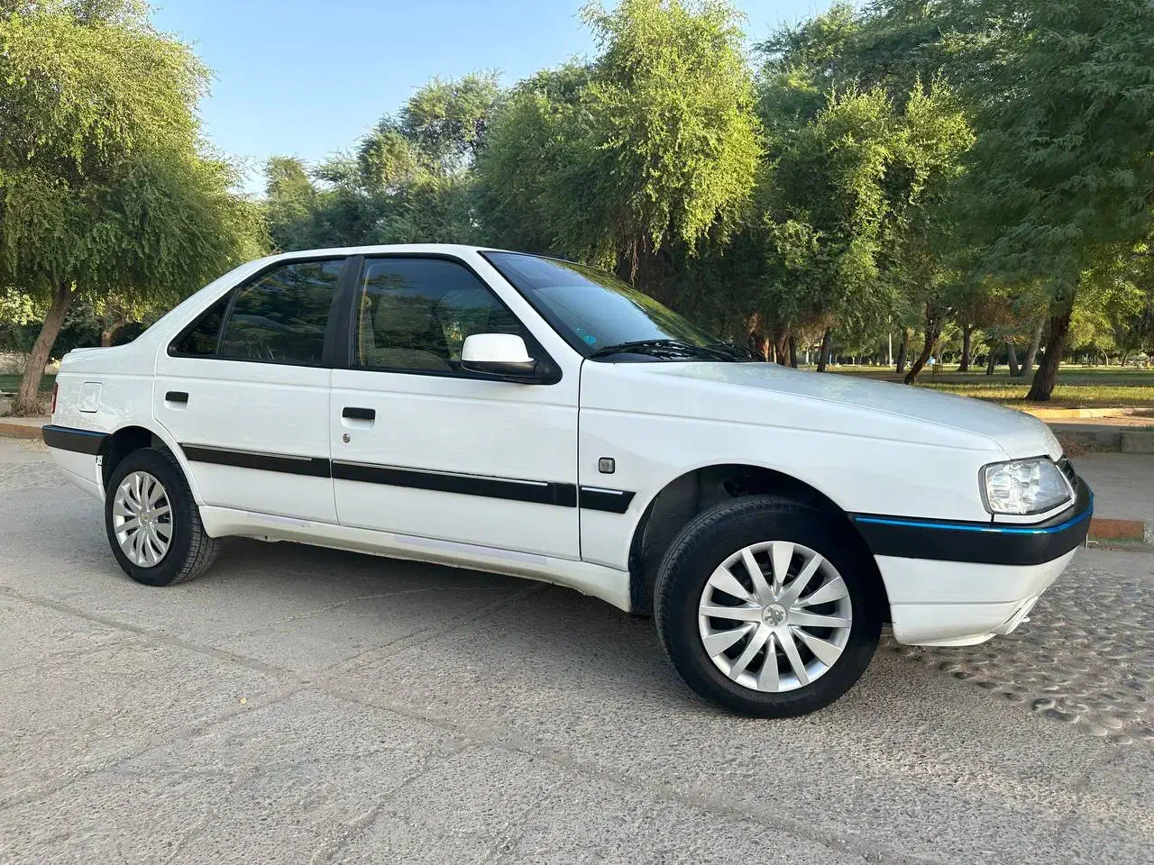 پژو 405 SLX بنزینی TU5 - 1400