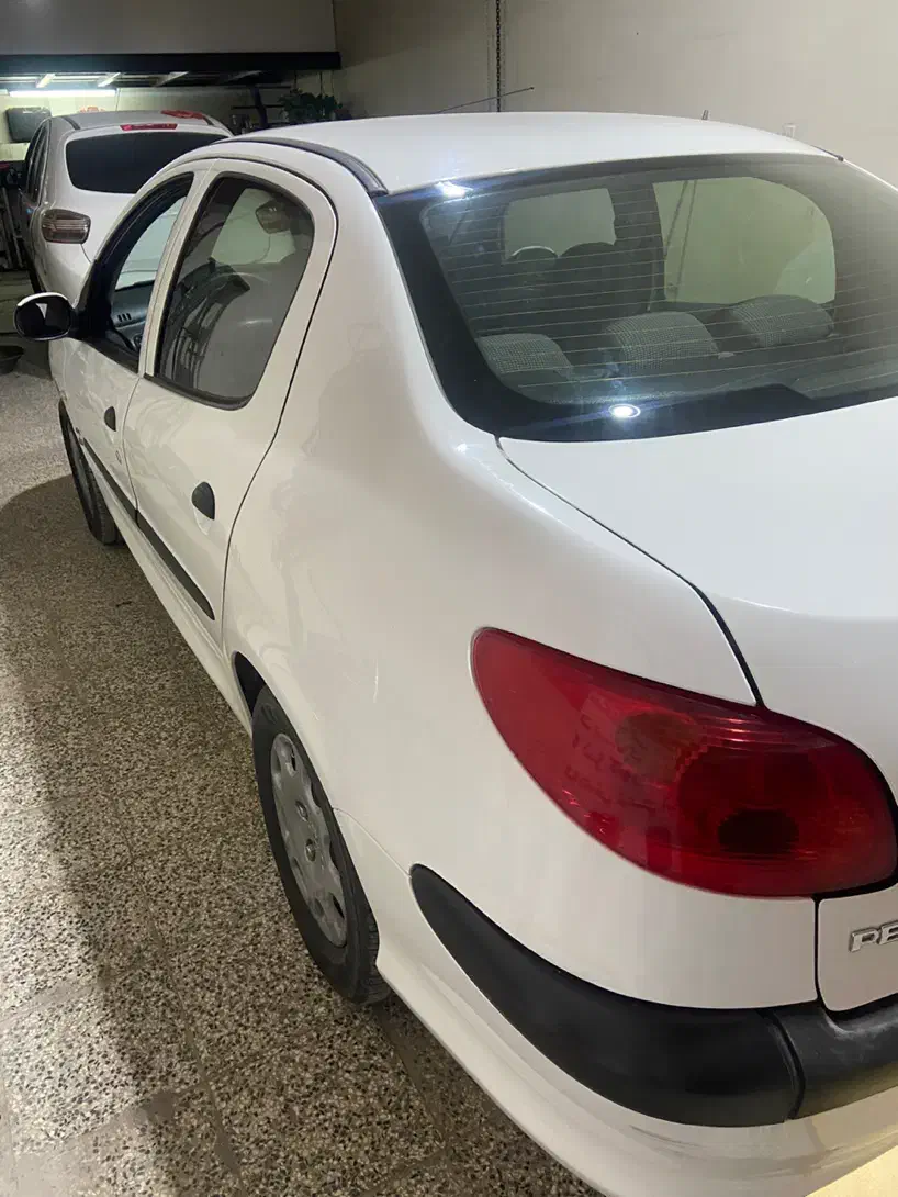 پژو ۲۰۶ صندوق دار v8 - 1395
