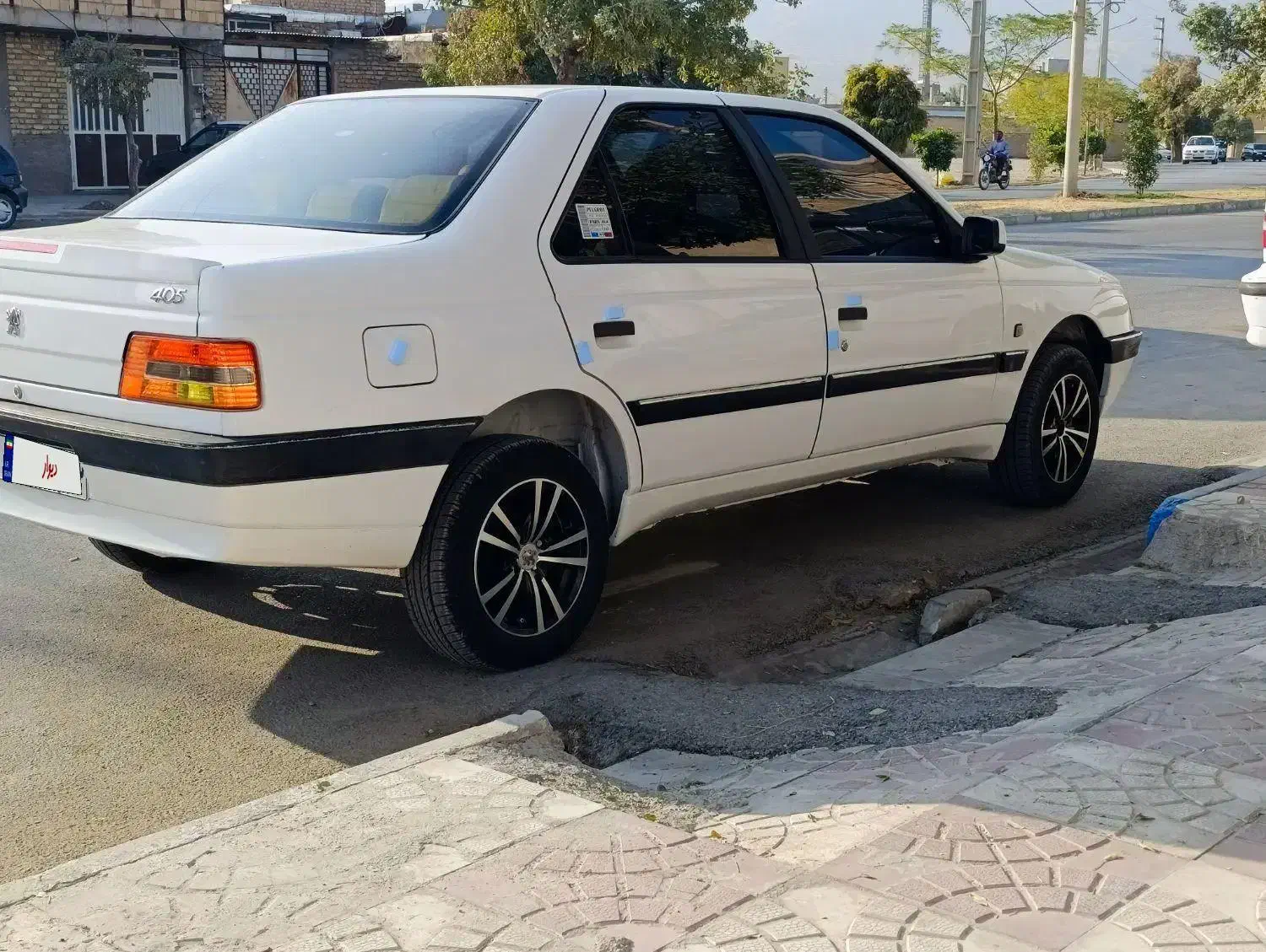 پژو 405 SLX بنزینی TU5 - 1397