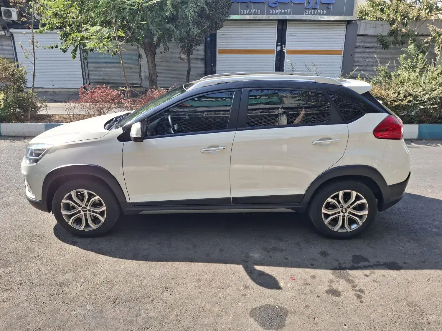 ام وی ام X22 دنده ای اسپرت اکسلنت - 1396
