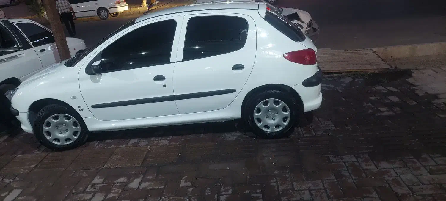 خودرو پژو، 206 آگهی ann_20748571