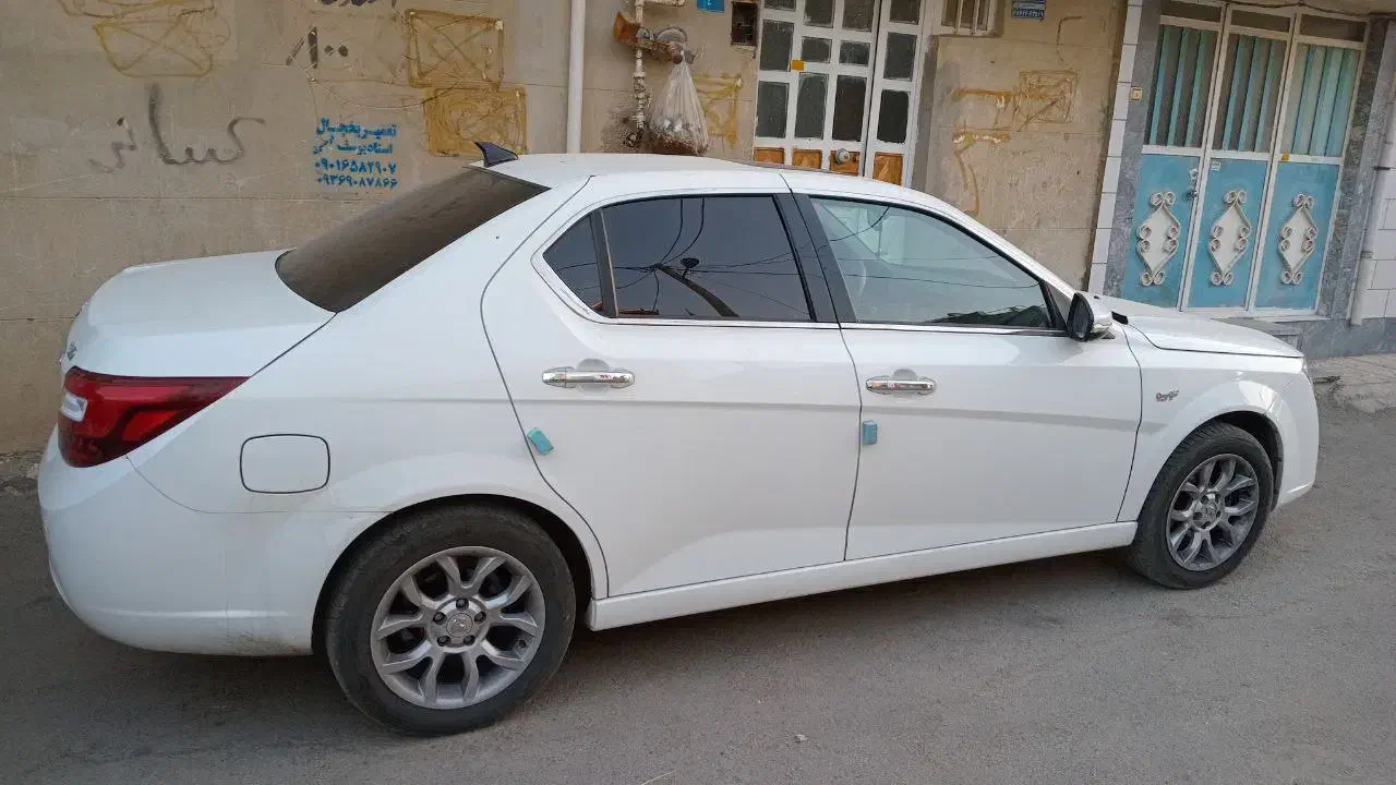 دنا پلاس توربو اتوماتیک - 1402