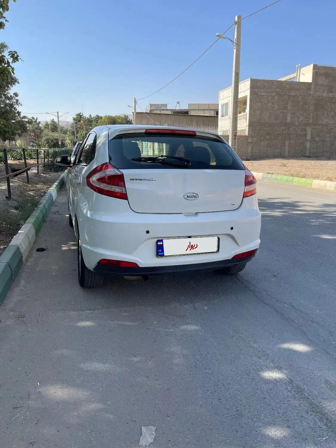ام وی ام 315 هاچ بک اسپرت لاکچری - 1394