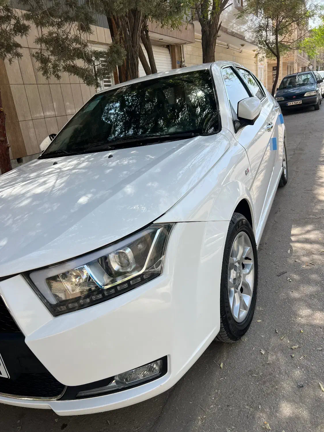 دنا پلاس توربو اتوماتیک - 1401