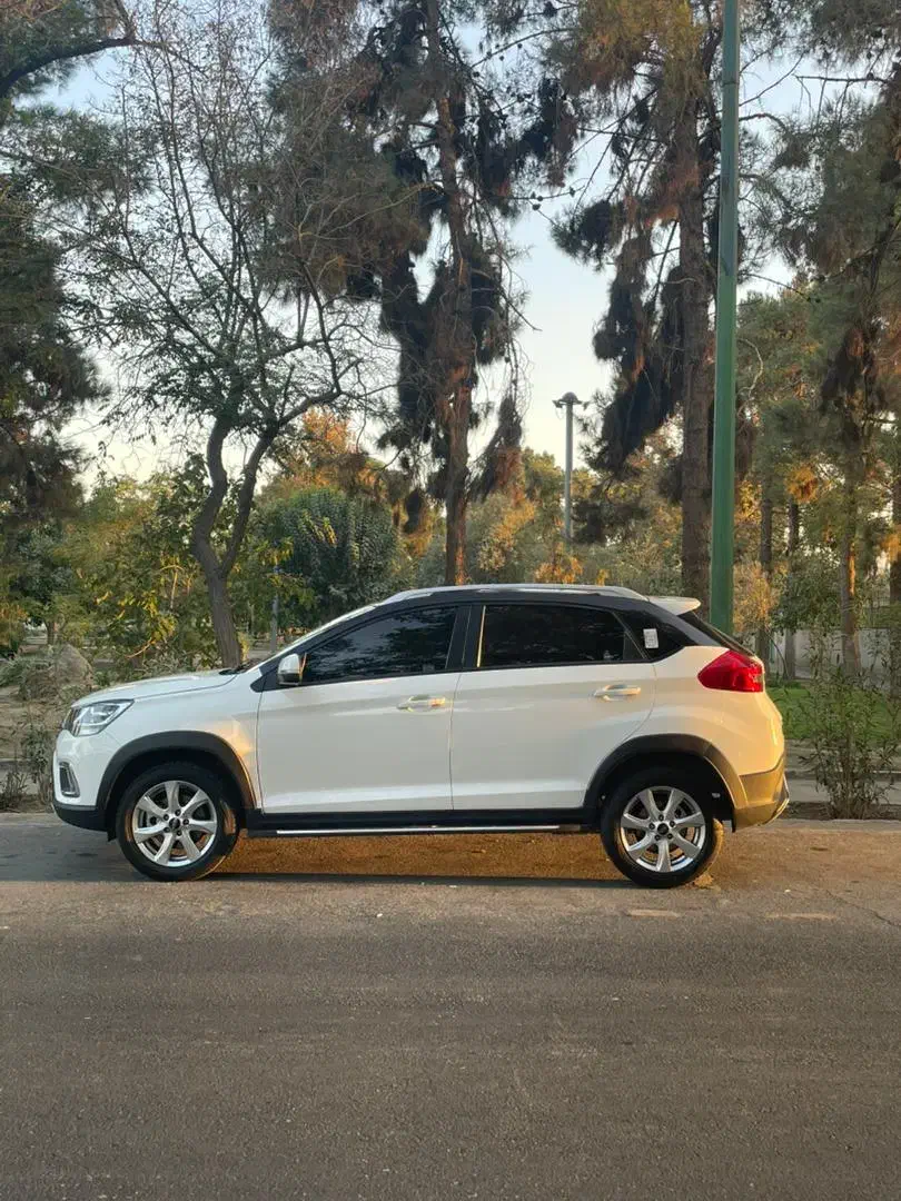 خودرو ام وی ام، X22 آگهی ann_20749777