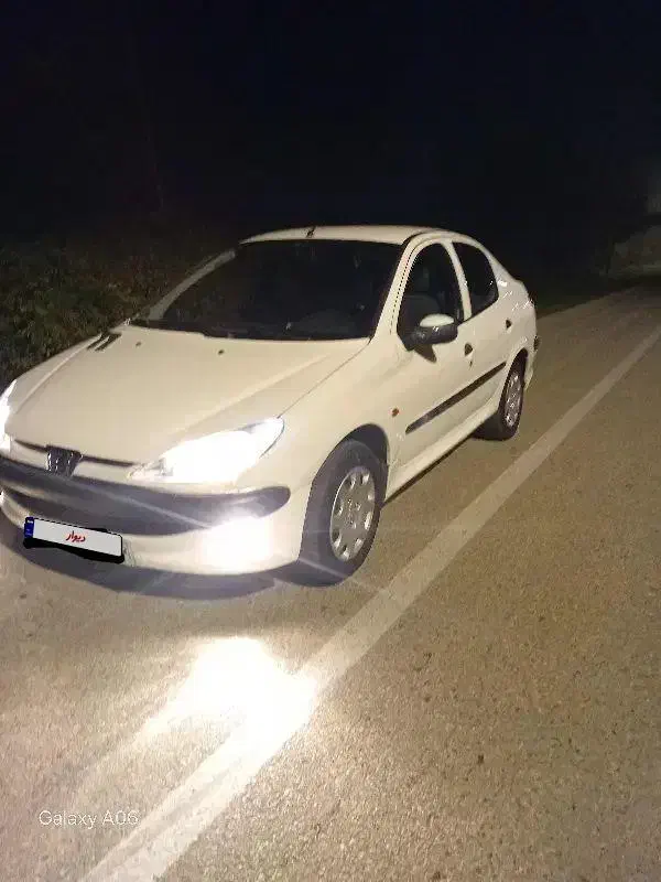 پژو ۲۰۶ صندوق دار v8 - 1396