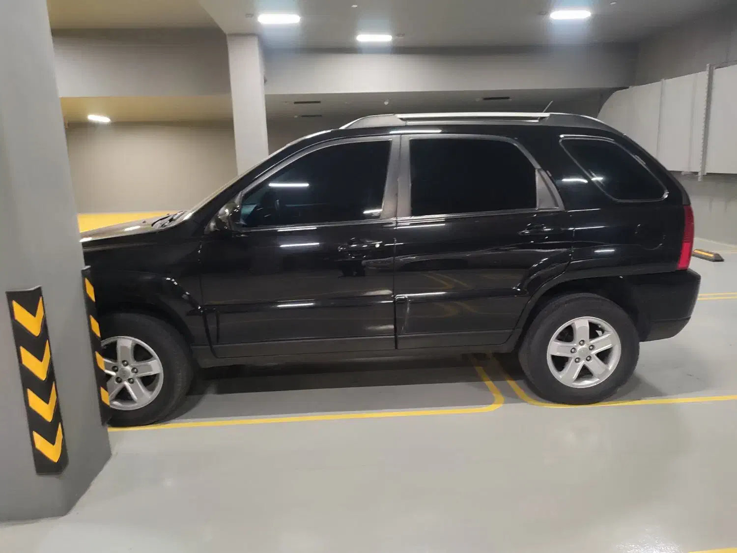 کیا اسپورتیج 6 سیلندر 2700cc - 2010