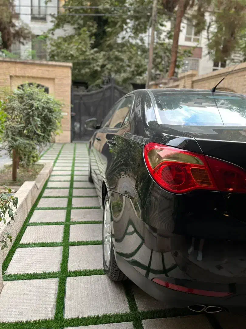 ام وی ام 550 اتوماتیک - 1391