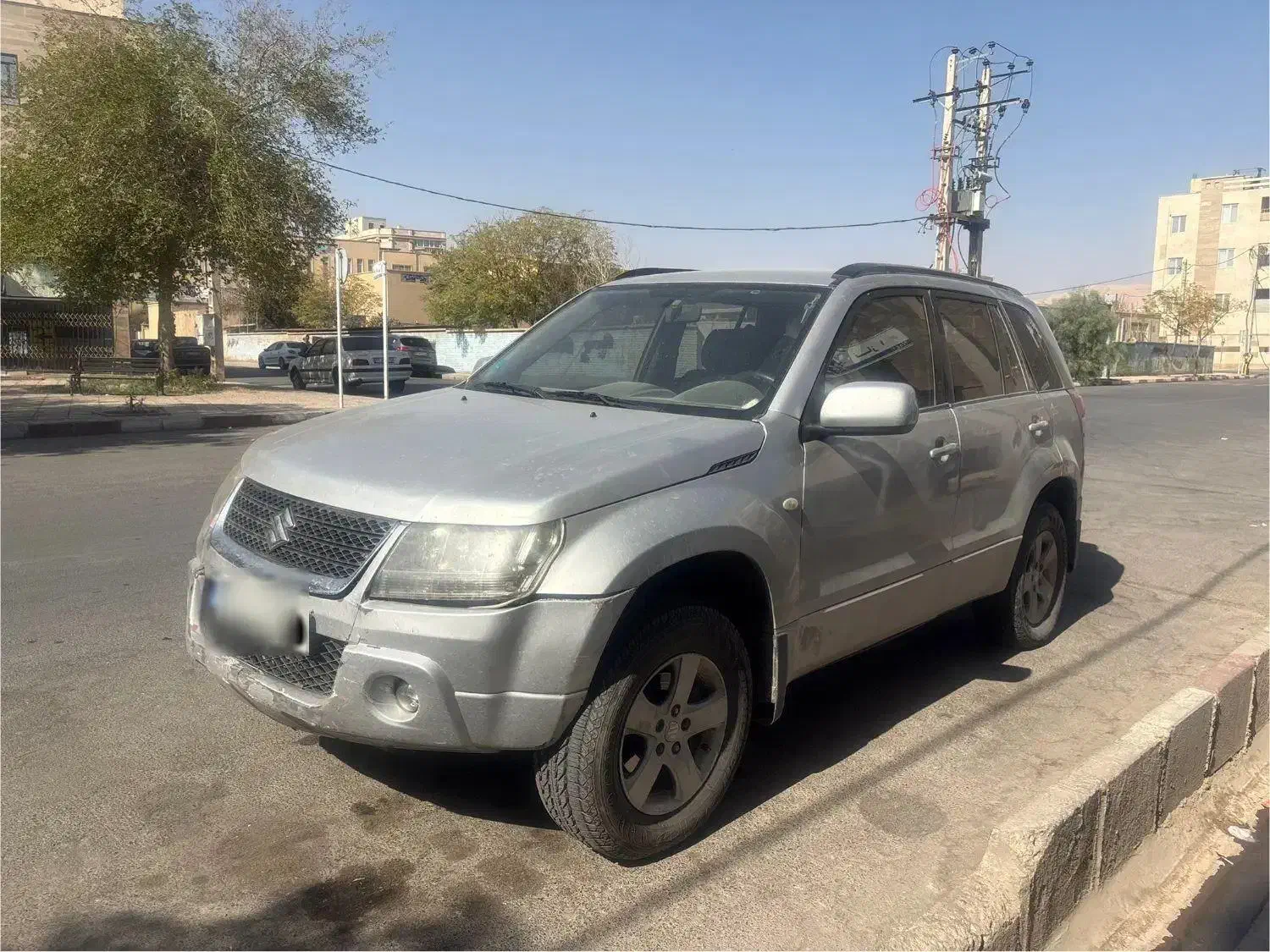 سوزوکی ویتارا دنده‌ای وارداتی - 2006
