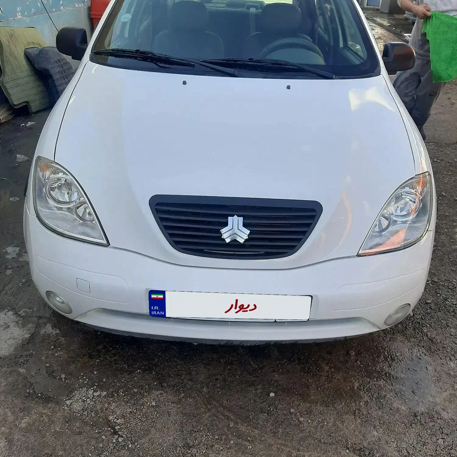 تیبا صندوق دار SX - 1400