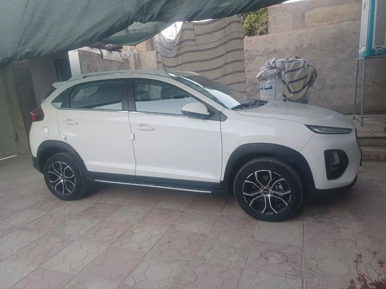 ام وی ام X22 پرو دنده‌ای - 1402